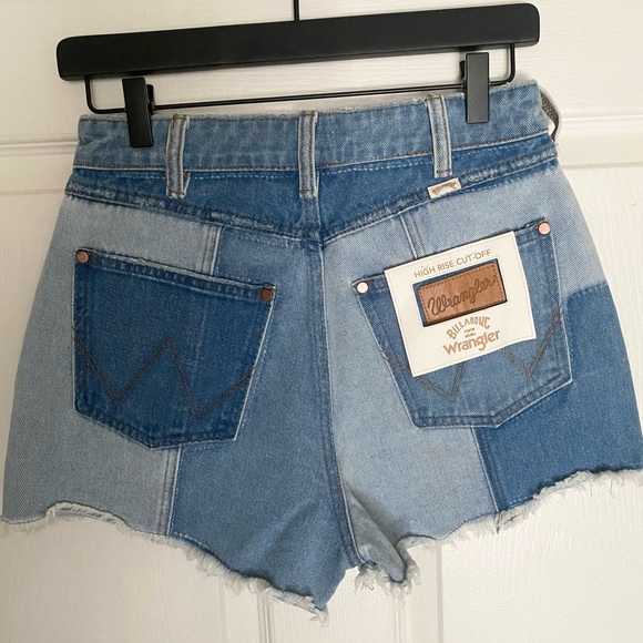 NWT! BillaBong X Wrangler Sun Up Cut Off Women’s Shorts - Picture 6 of 9